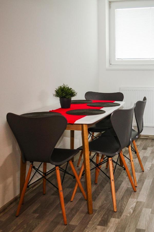 Apartmany Rumpa-Drinks Ostrava Exterior foto